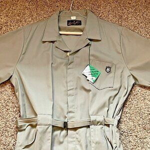 NWT Walls Leisurealls Belted Jumpsuit in light Green/Grey